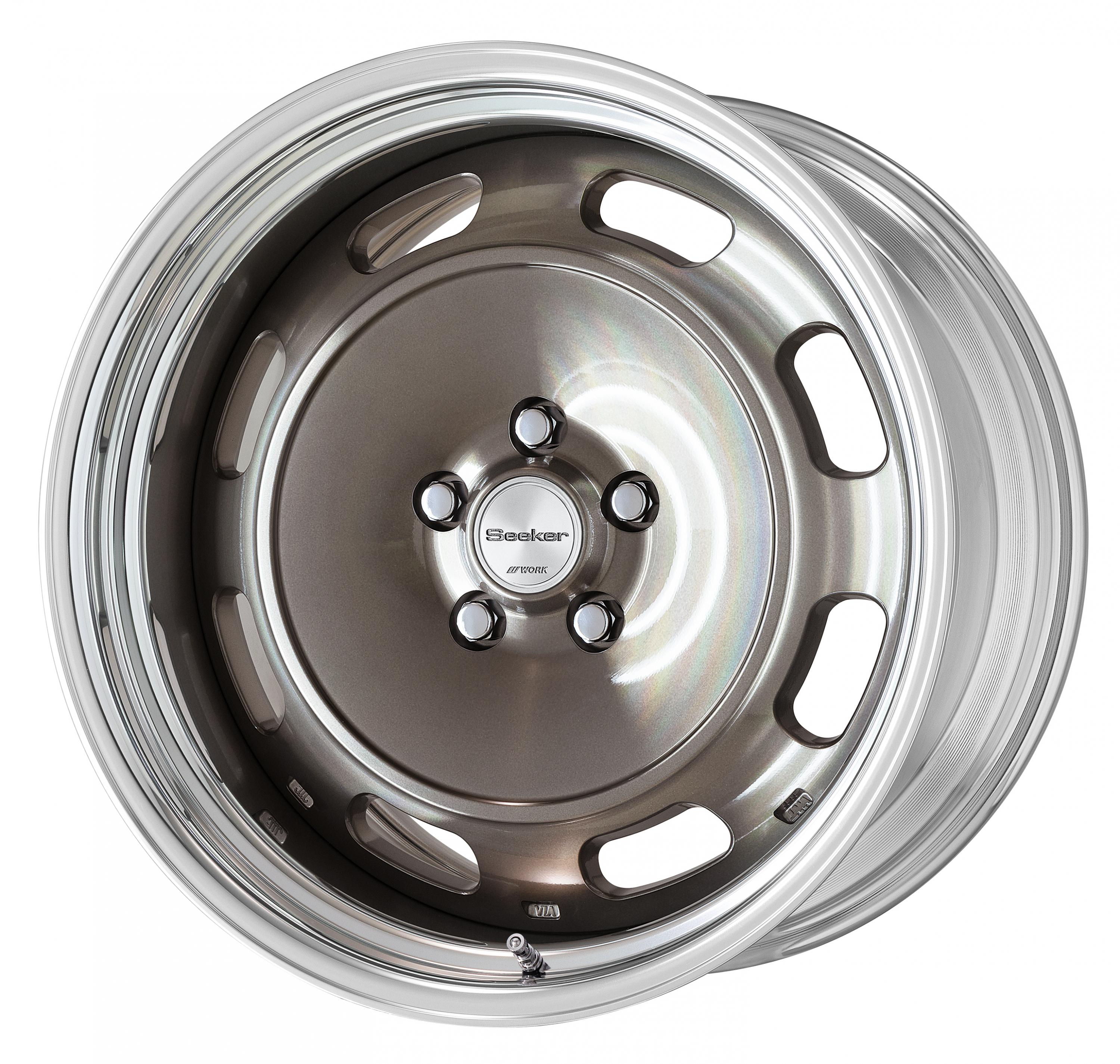 ■Size: 18-inch<br />
■Disc: Trans Gray Polish (Custom)<br />
■Rim: Step Rim (Shaped) / Buff Anodized (Standard)<br />
■Center Cap: Standard