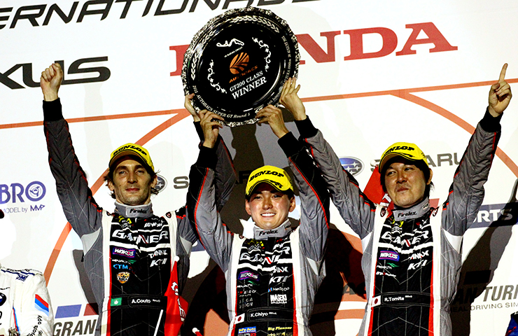 2015 AUTOBACS SUPER GT Round5 SUZUKA に出場のGAINER GT-Rが優勝！