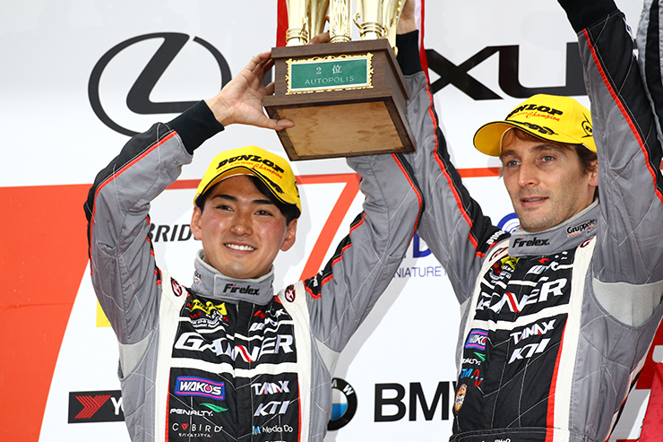 2015 AUTOBACS SUPER GT Round7 AUTOPOLIS に出場のGAINER GT-Rが2位で、年間チャンピオン確定！