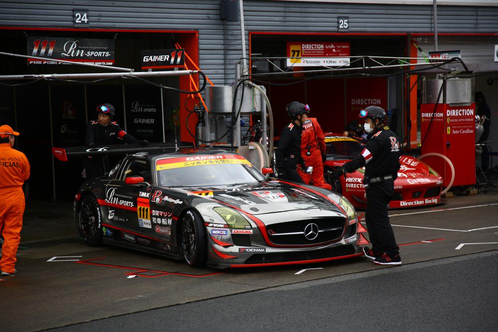 2015 AUTOBACS SUPER GT GAINER TANAX GT-R has won the annual