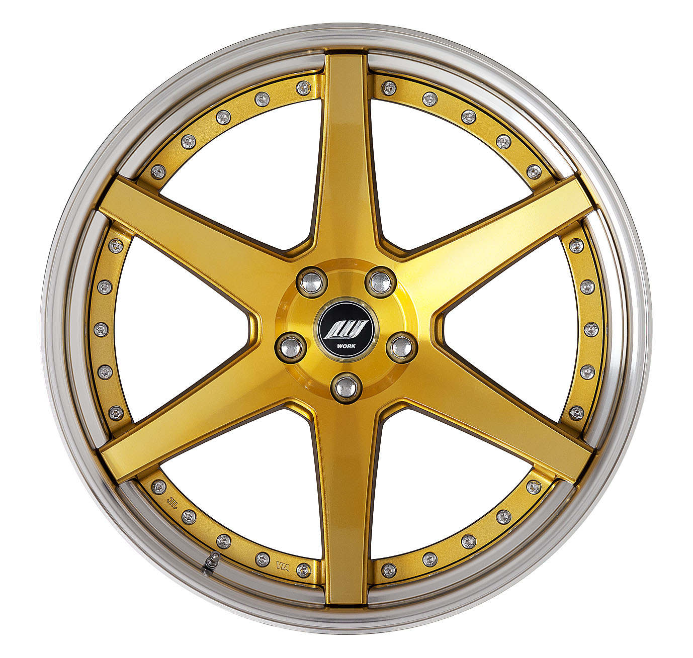 ■Size: 21-inch<br />
■Disc: Deep Concave (Shape) / Imperial Gold (Custom)<br />
■Rim: Step Rim (Shape) / Cut Anodized (Standard)<br />
■Center Cap: Black (Standard)