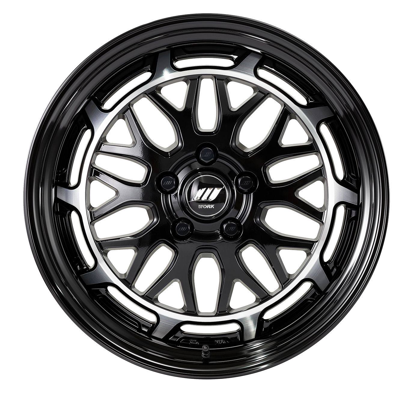 ■サイズ:18inch<br />
■ディスク:ブラックカットクリアプラス(標準)<br />
■リム:STEP RIM(形状)/ブラックアルマイト(カスタム)<br />
■センターキャップ:ブラック・Wエンブレム(オプション)<br />
■エアバルブ:ブラックエアバルブ(カスタム)