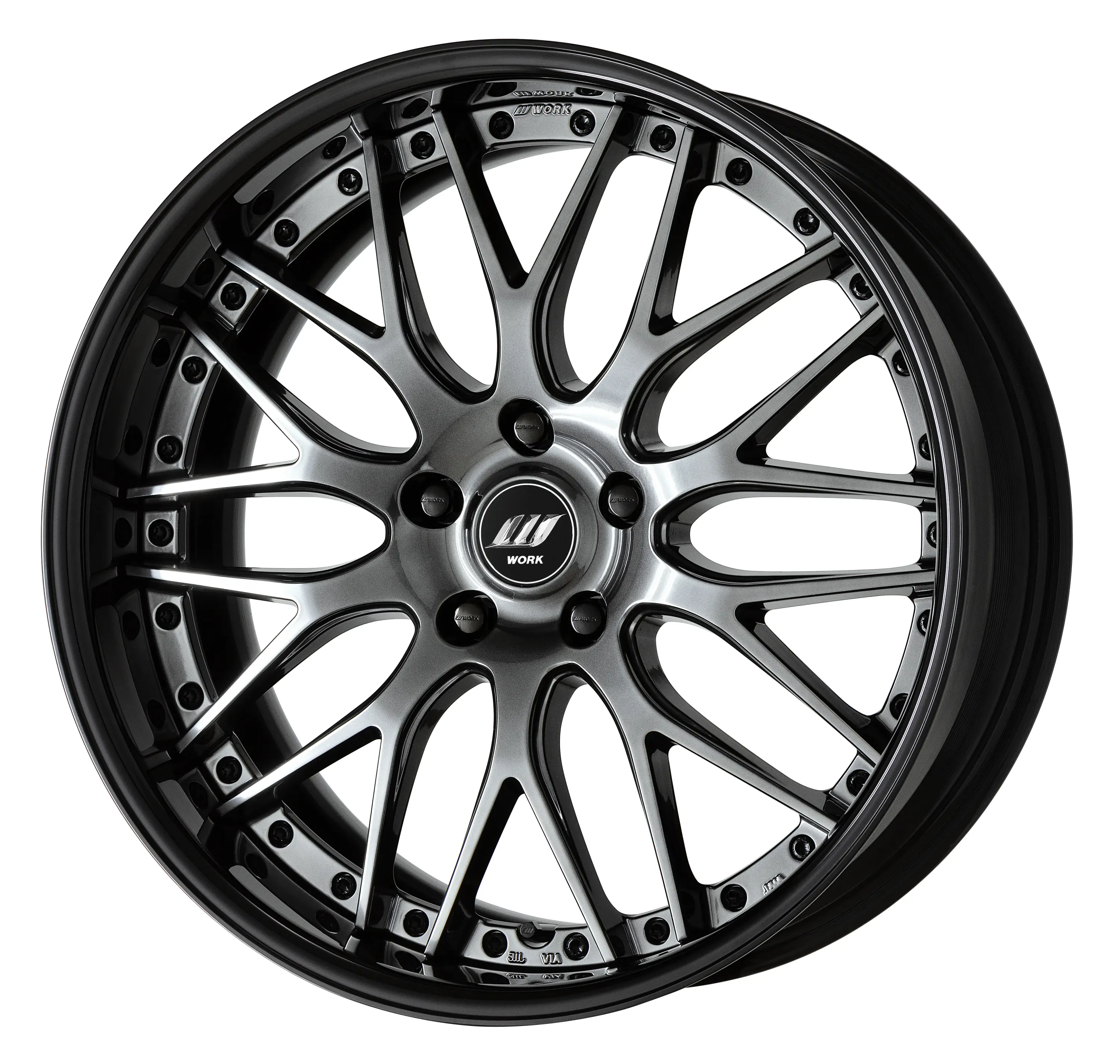 ■サイズ:20inch<br />
■ディスク:グリミットブラック(標準)<br />
■リム:FULL REVERSE(形状)/ブラックアルマイト(カスタム)<br />
■センターキャップ:ブラック・Wエンブレム(標準)<br />
■エアバルブ:ブラックエアバルブ(カスタム)<br />
■ピアスボルト:ブラッククロームピアスボルト(カスタム)