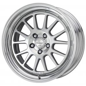 ■サイズ：18inch
■ディスク：カットクリア(標準)
■リム：STEP RIM(形状)/バフアルマイト(標準)
■センターキャップ：標準